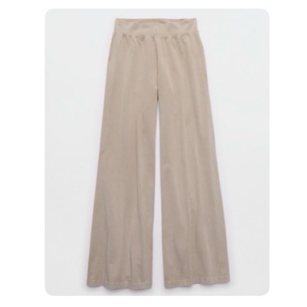 OFFLINE By Aerie OG Super Wide Leg Pant Stone Harbor NWT Size Medium